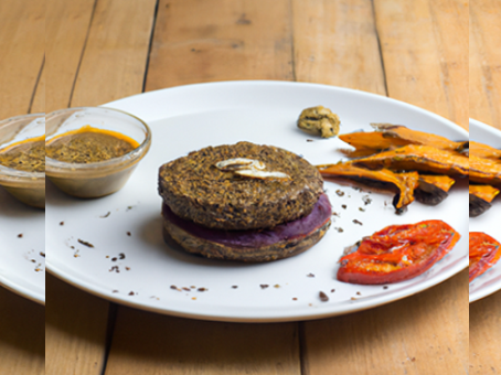 Hambúrguer de Quinoa: O Saboroso Lado Vegano do Fast-Food!